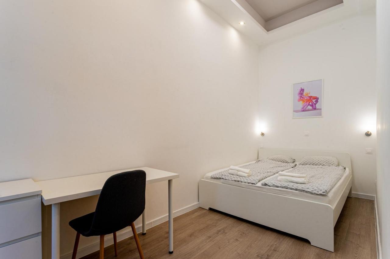 Modernized Condo At Kiraly 51 Budapest Eksteriør bilde